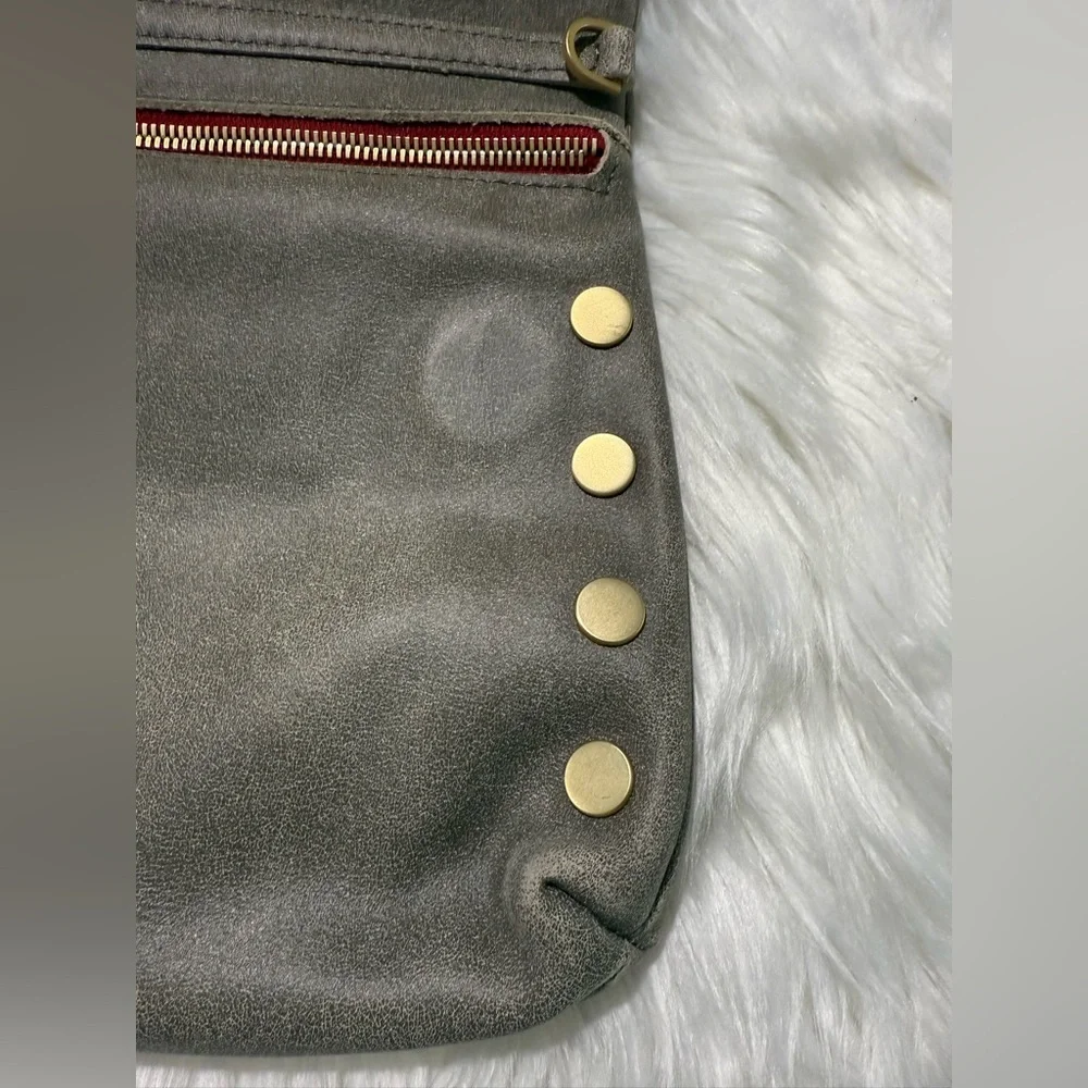 Hammitt VIP Medium Leather Clutch Crossbody Bag in Pewter Grey Red Zipper - Picture 5 of 16